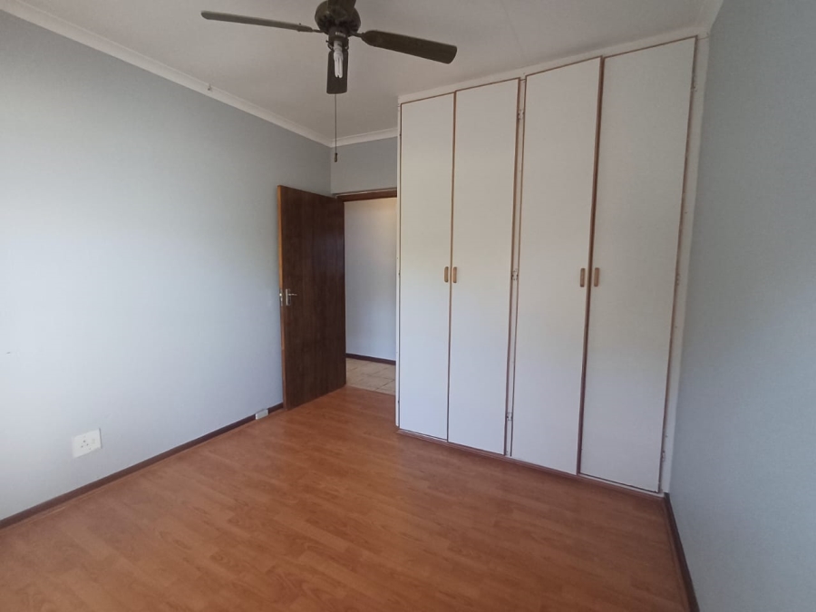 To Let 3 Bedroom Property for Rent in Dana Bay Western Cape